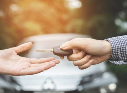 Pourquoi est-ce si difficile de trouver des voitures d'occasion à vendre par des particuliers plutôt que par des marchands?