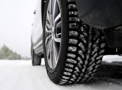 Pneus d’hiver : comment demander un certificat d’exemption