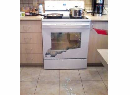 Cas vécu: la vitre d’une cuisinière Samsung craque en mille morceaux