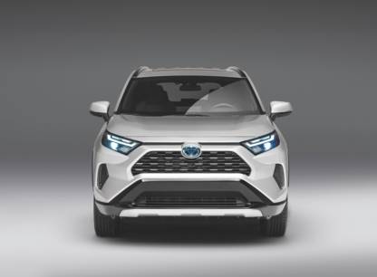 Je cherche un VUS hybride offrant une bonne fiabilité. J’aimerais pouvoir recharger ma nouvelle voiture à la maison. Que me conseillez-vous ?