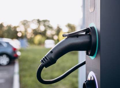 Véhicules électriques: une nouvelle taxe et la fin de passe-droits