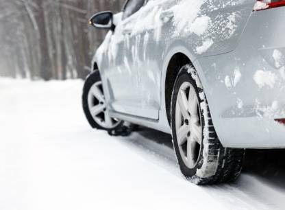 Pneus quatre-saisons homologués pour l’hiver : pourquoi est-ce un mauvais choix ?