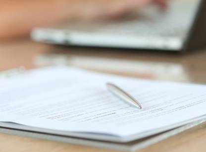 Contrats: pourquoi est-ce si difficile de les comprendre?