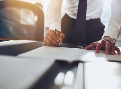 Votre conseiller financier est-il digne de confiance