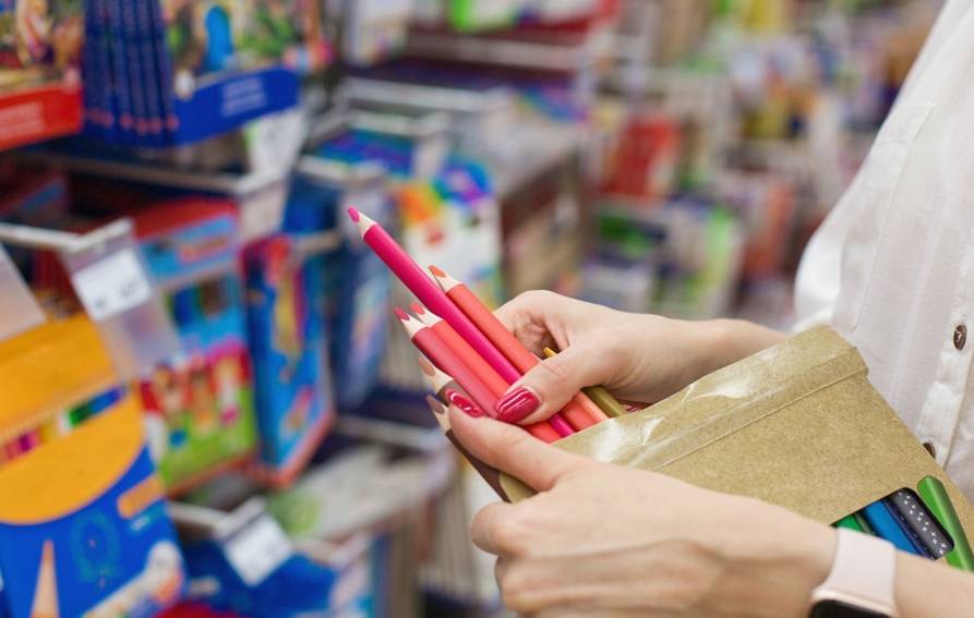 Comment économiser sur les fournitures scolaires
