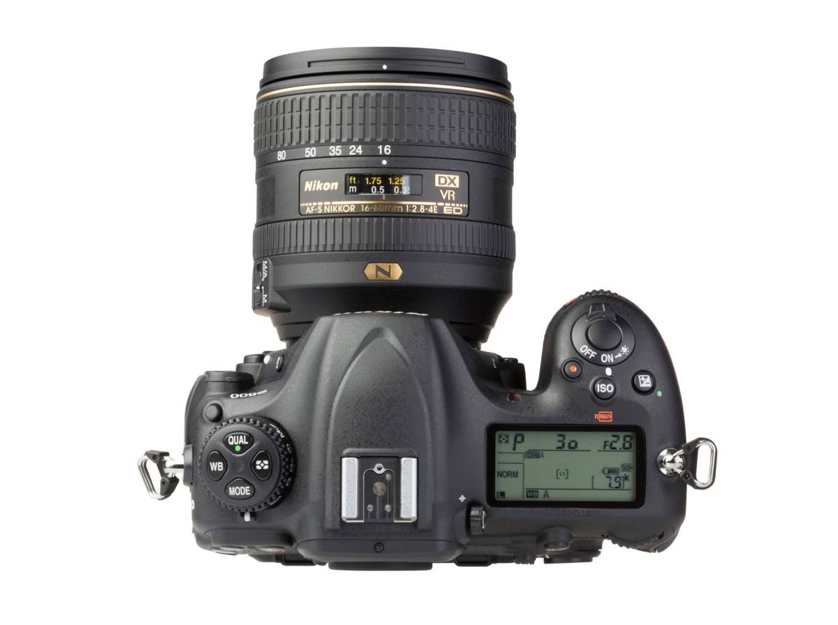 NIKON D500 + AF-S DX NIKKOR 16-80mm 1:2.8-4E ED VR | Protégez-Vous.ca