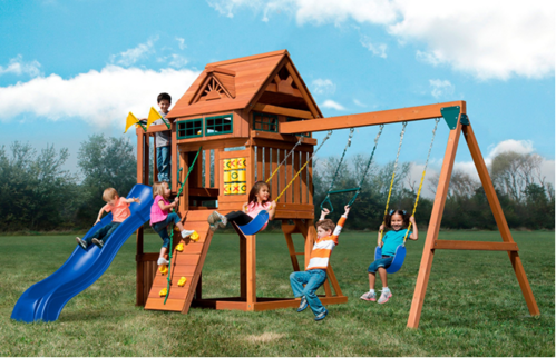 Structures de jeux Turbo Racer et Cloud Racer vendus sur Costco.ca